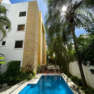 4* Отель Las Golondrinas