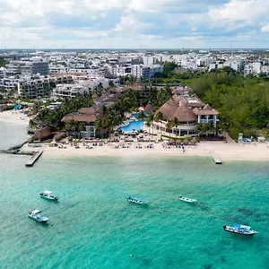 The Reef Coco & Semesteranläggning (resort)
