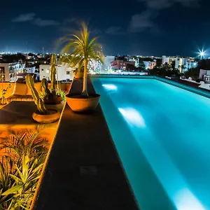 La Galeria By Bunik Hotell